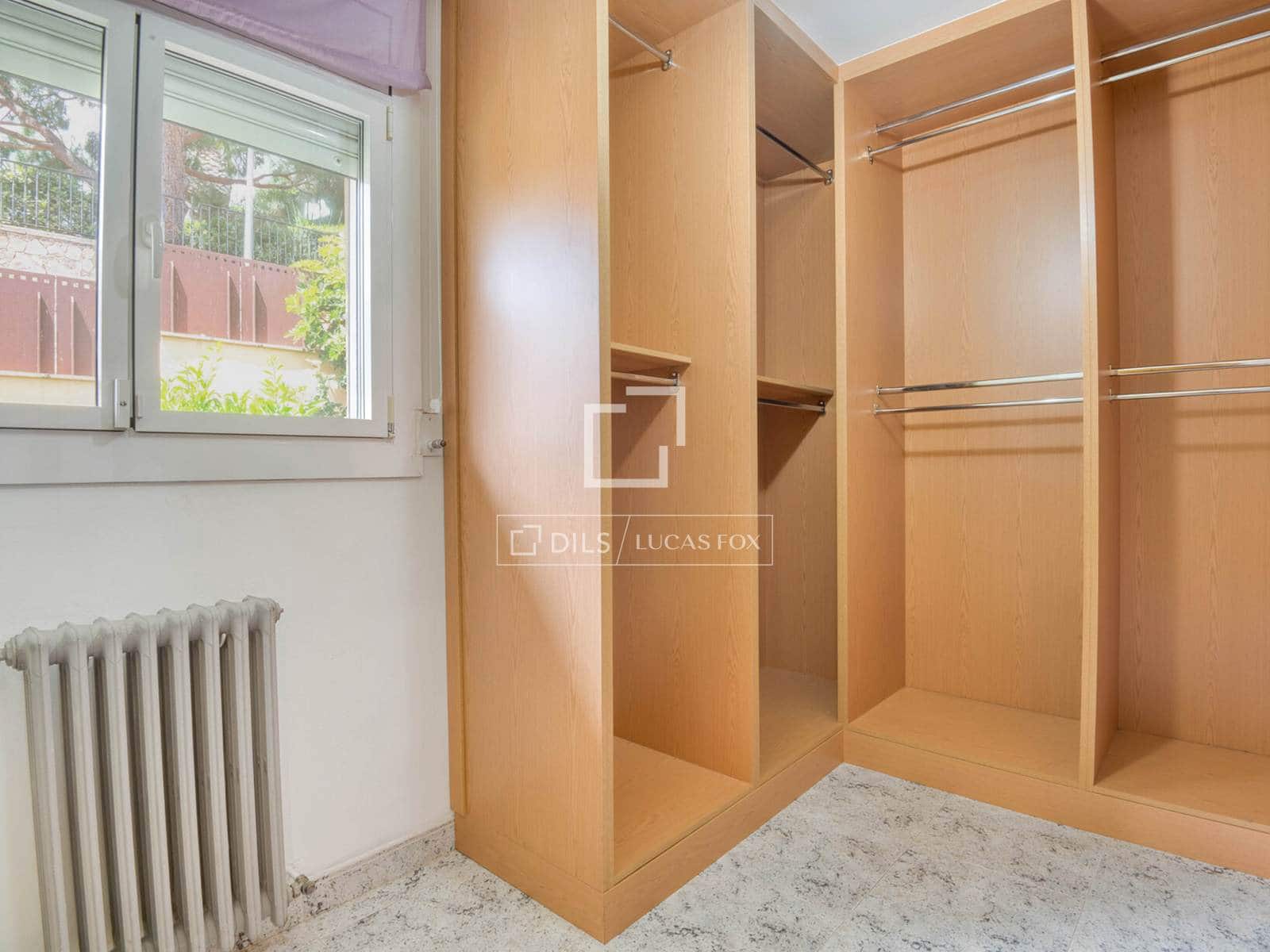 4 Zimmer Villa zu verkaufen in Platja d'Aro mit Pool Garage - 1.100.000 € (Ref: 9831957)