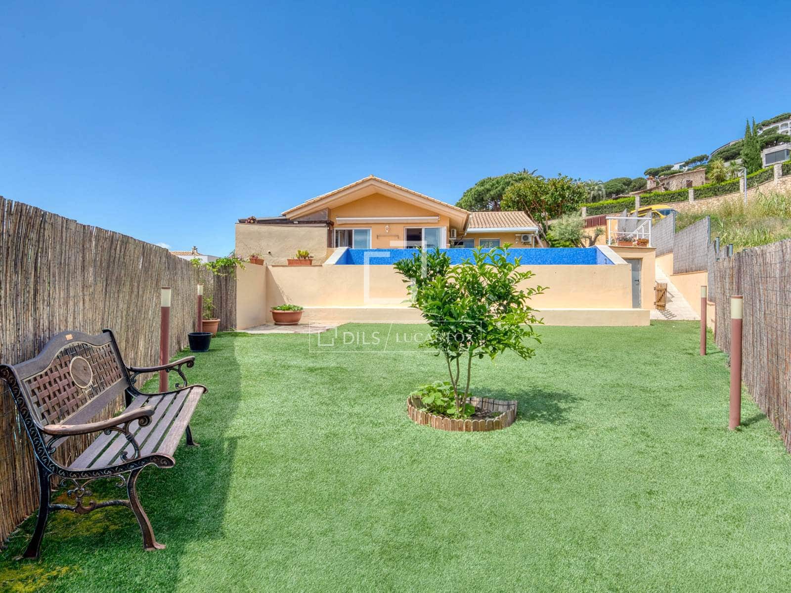 4 Zimmer Villa zu verkaufen in Platja d'Aro mit Pool Garage - 1.100.000 € (Ref: 9831957)