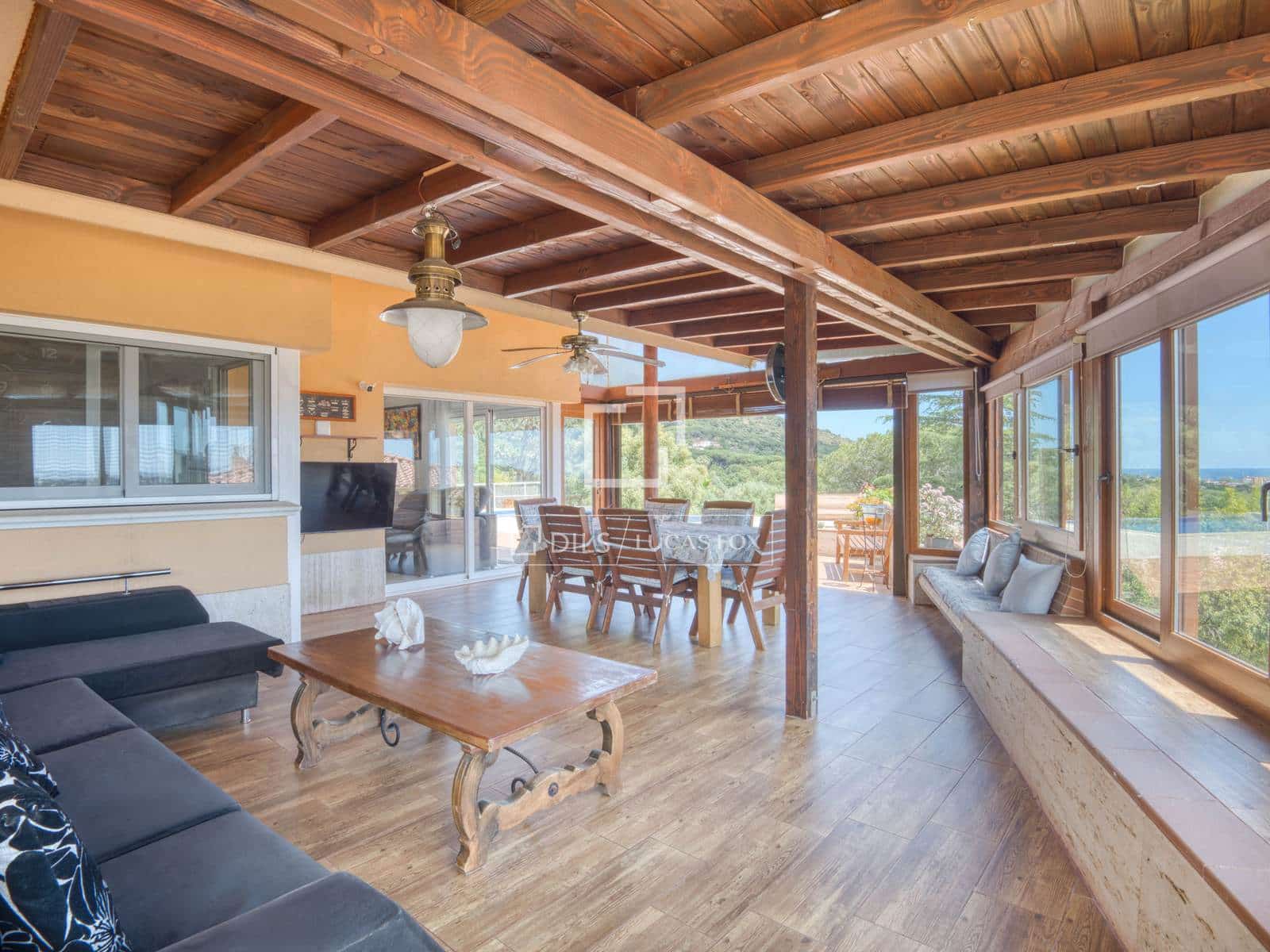 4 Zimmer Villa zu verkaufen in Platja d'Aro mit Pool Garage - 1.100.000 € (Ref: 9831957)