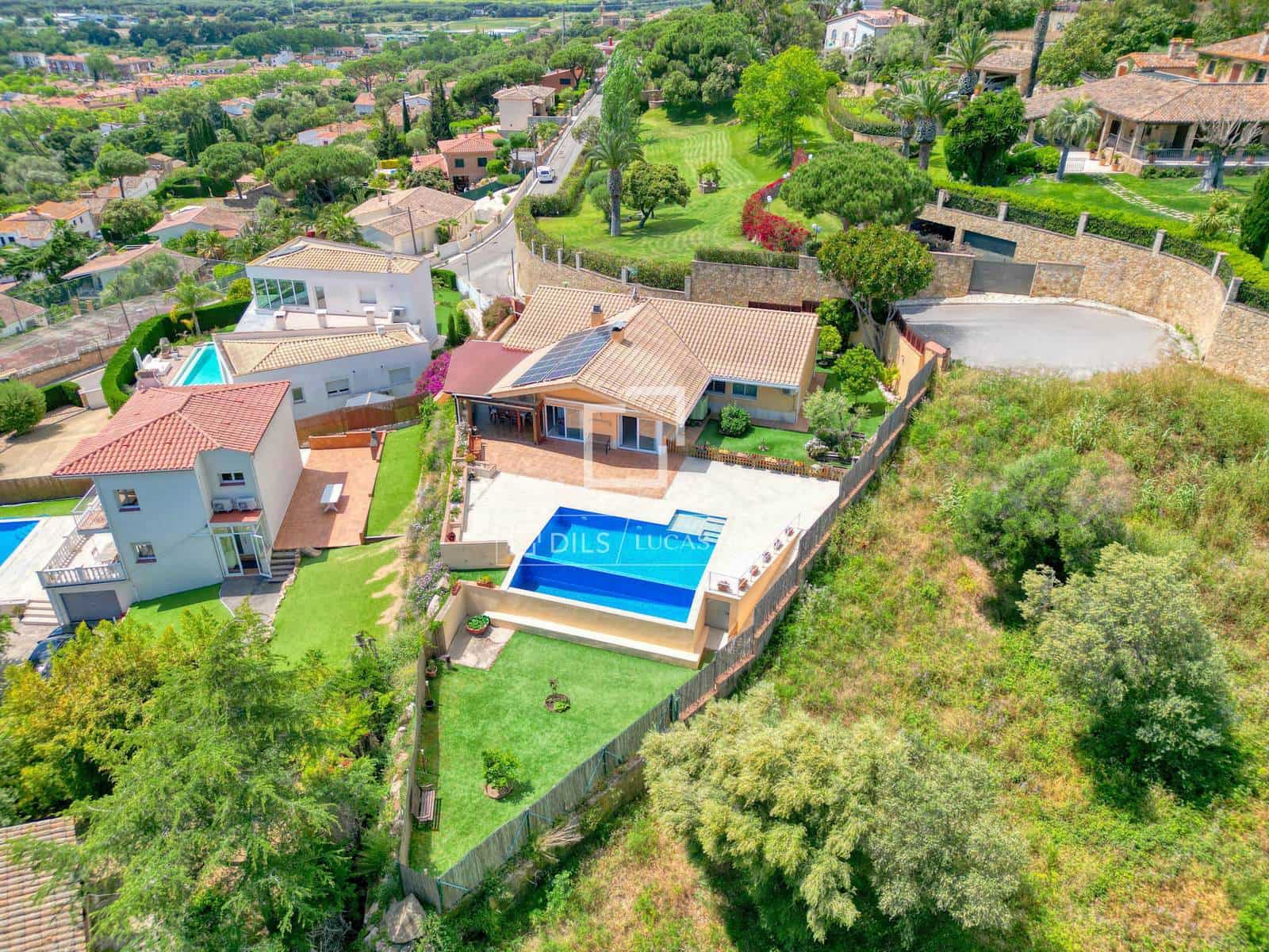 4 Zimmer Villa zu verkaufen in Platja d'Aro mit Pool Garage - 1.100.000 € (Ref: 9831957)