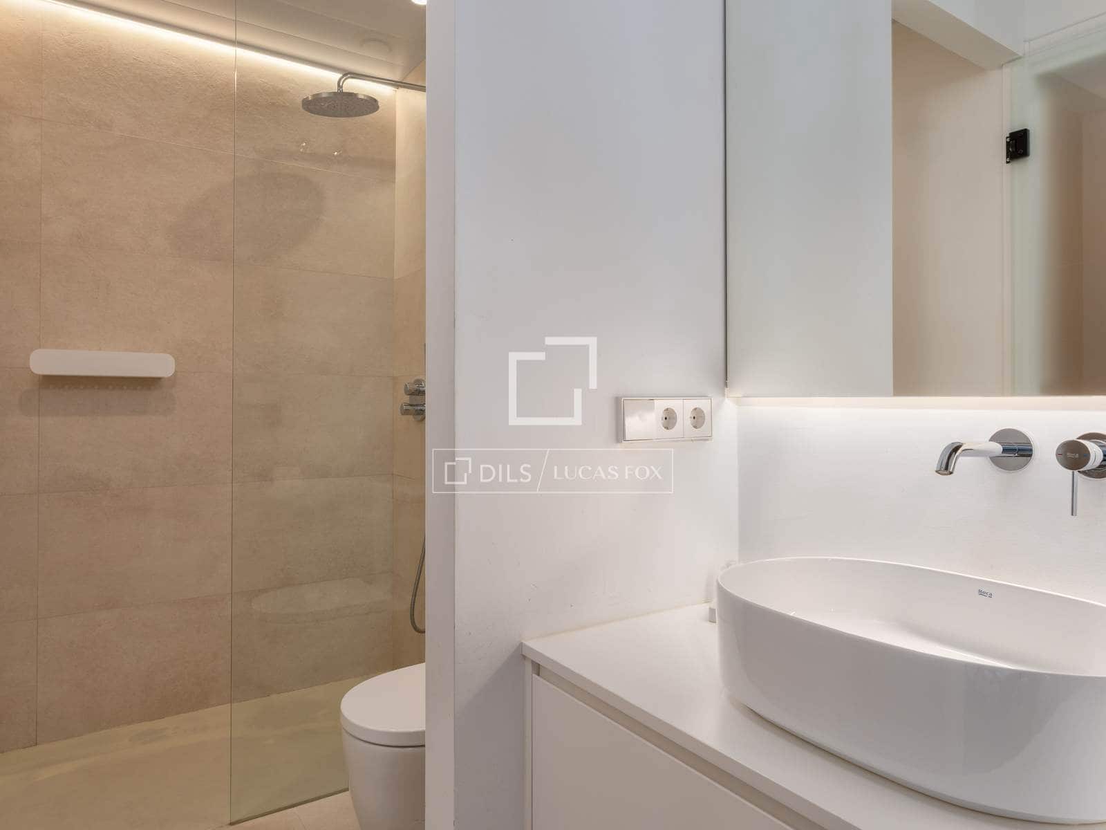 3 soveværelse Lejlighed til salg i Girona by - € 750.000 (Ref: 9832277)
