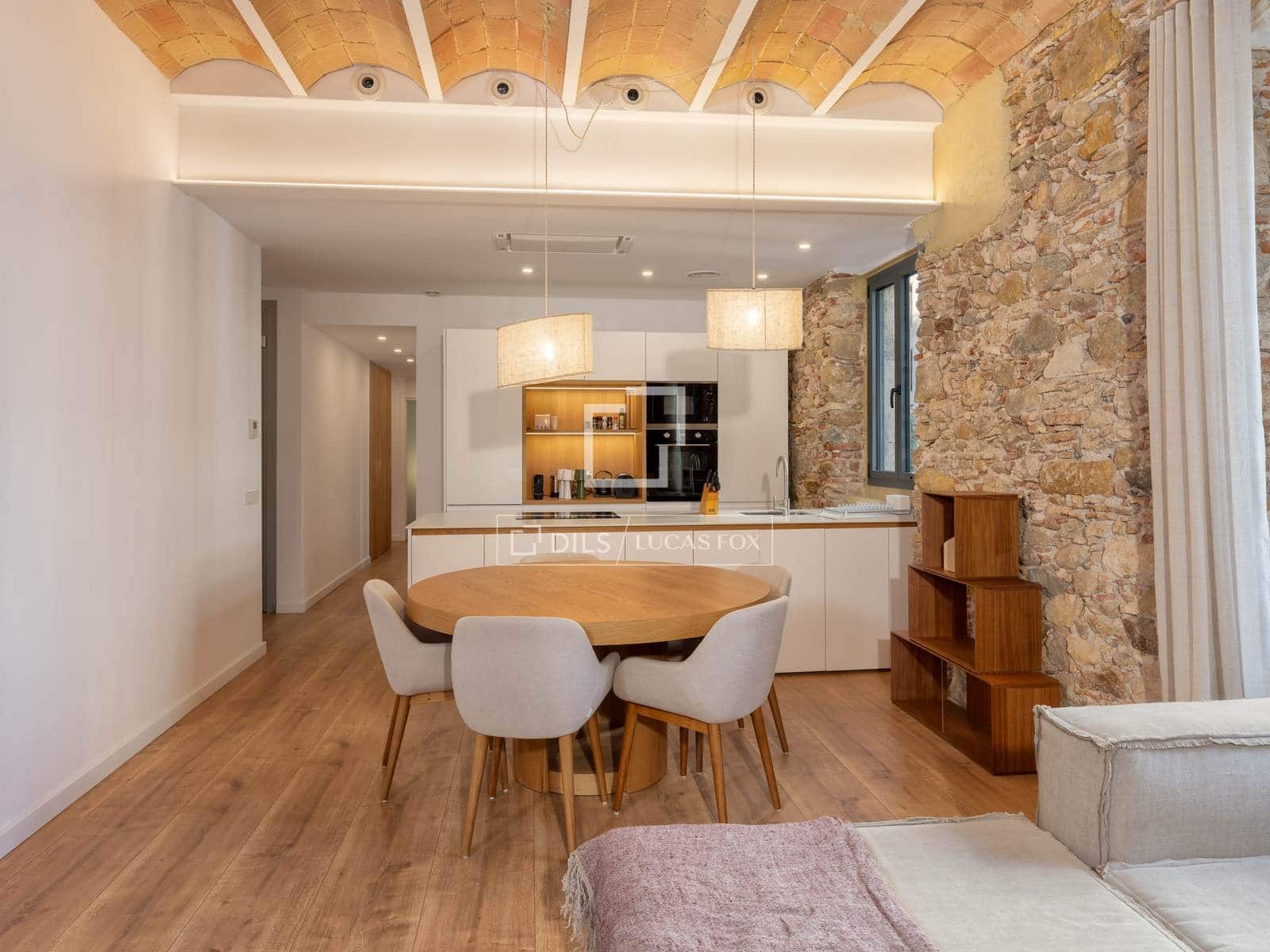 3 soveværelse Lejlighed til salg i Girona by - € 750.000 (Ref: 9832277)