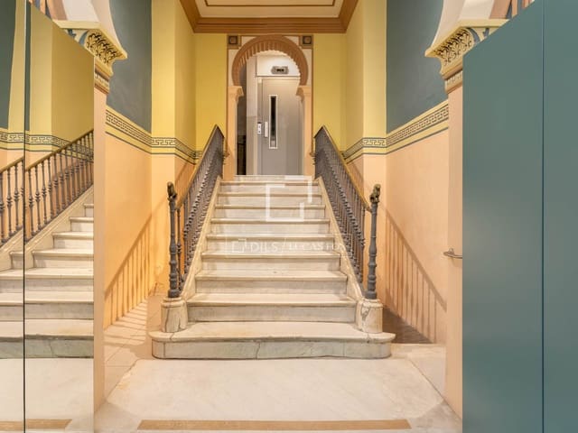 3 soveværelse Lejlighed til salg i Girona by - € 750.000 (Ref: 9832277)