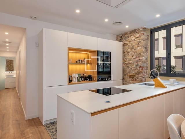 3 soveværelse Lejlighed til salg i Girona by - € 750.000 (Ref: 9832277)