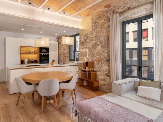 3 soveværelse Lejlighed til salg i Girona by - € 750.000 (Ref: 9832277)