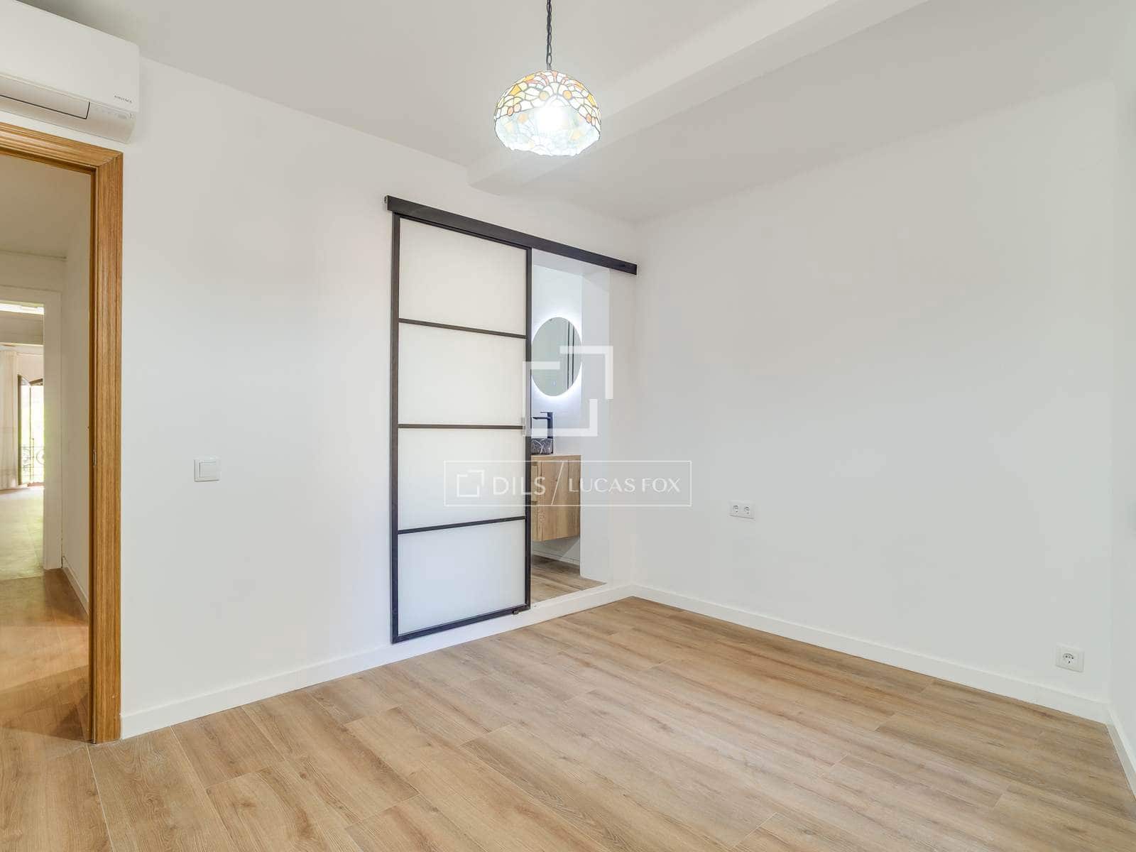 2 soverom Leilighet til salgs i Barcelona by - € 550 000 (Ref: 9832279)