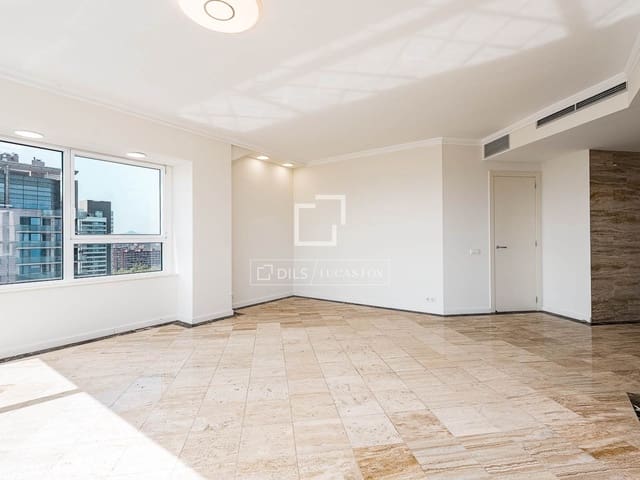 3 makuuhuone Huoneisto myytävänä paikassa Barcelona kaupunki mukana uima-altaan 
autotalli - 1 365 000 € (Ref: 9832280)