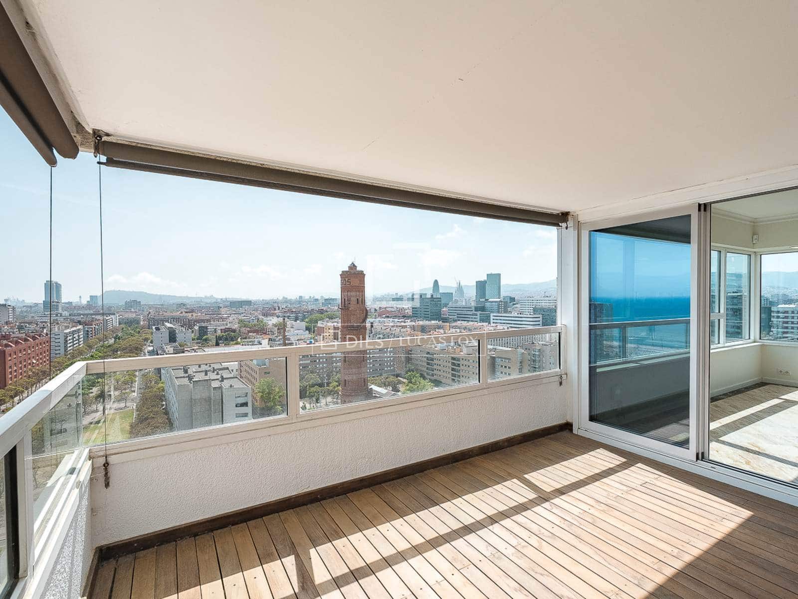 3 makuuhuone Huoneisto myytävänä paikassa Barcelona kaupunki mukana uima-altaan 
autotalli - 1 365 000 € (Ref: 9832280)