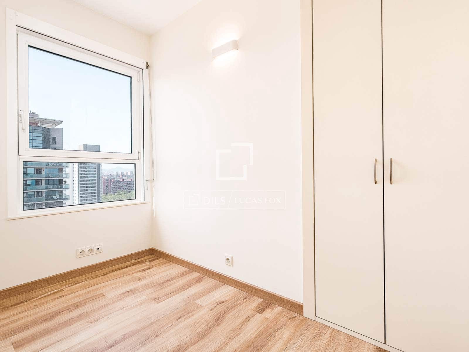 3 makuuhuone Huoneisto myytävänä paikassa Barcelona kaupunki mukana uima-altaan 
autotalli - 1 365 000 € (Ref: 9832280)