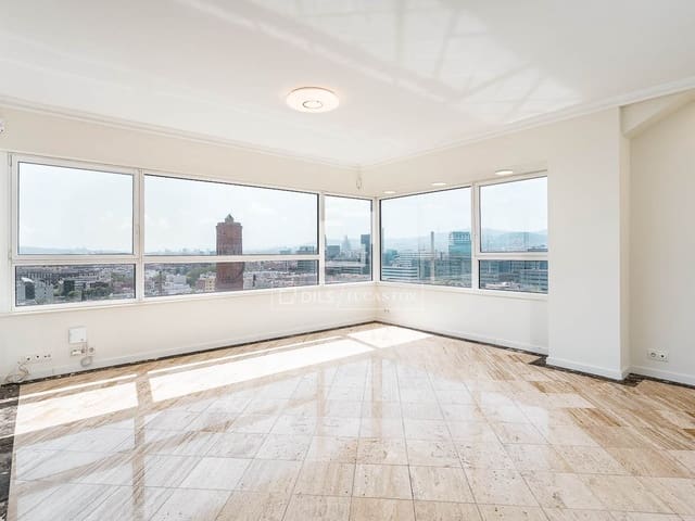 3 makuuhuone Huoneisto myytävänä paikassa Barcelona kaupunki mukana uima-altaan 
autotalli - 1 365 000 € (Ref: 9832280)