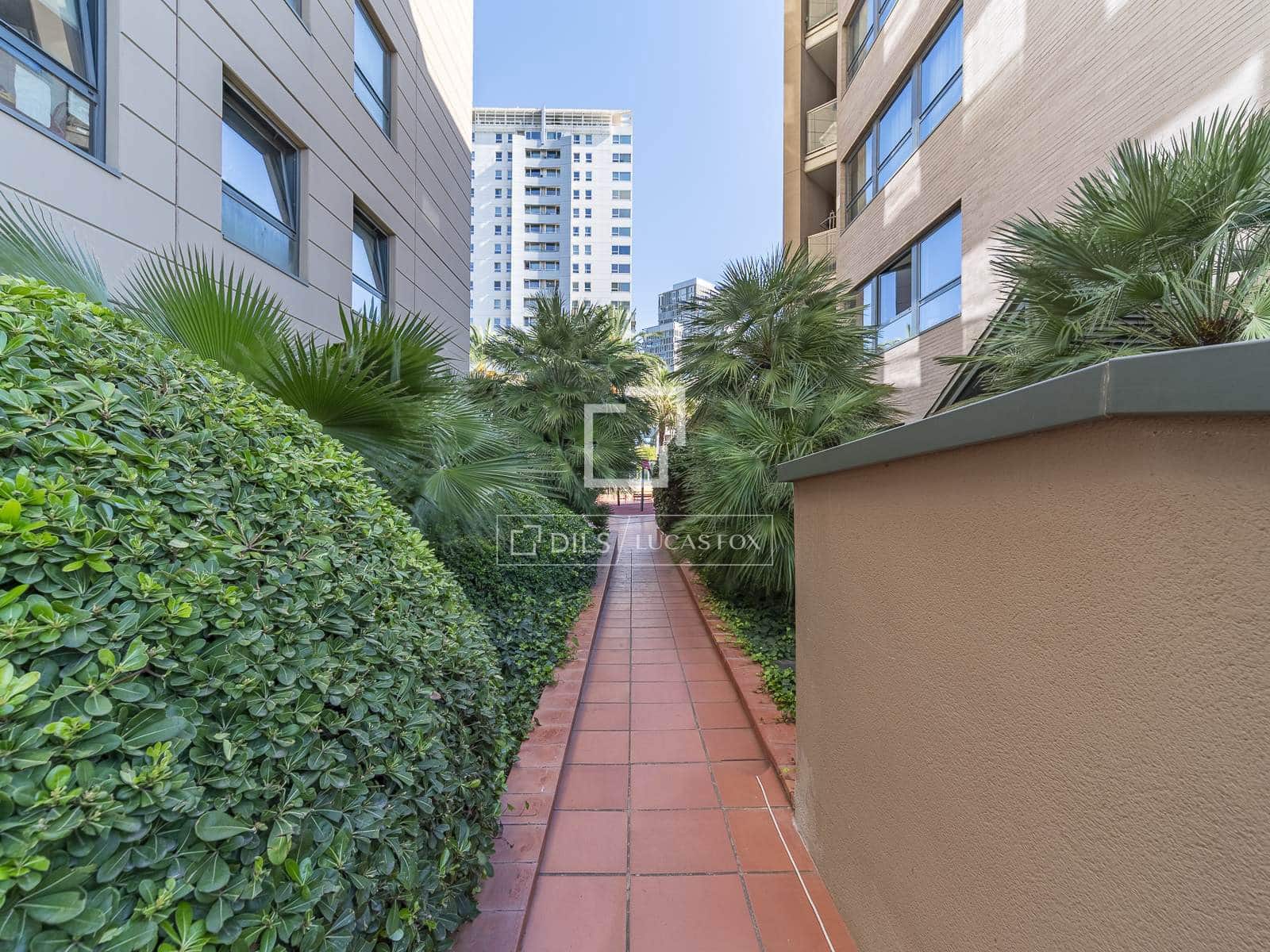 3 makuuhuone Huoneisto myytävänä paikassa Barcelona kaupunki mukana uima-altaan 
autotalli - 1 365 000 € (Ref: 9832280)