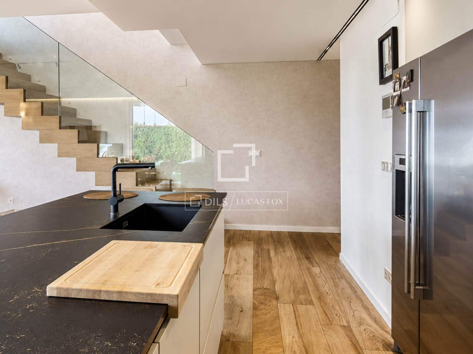 3 soverom Villa til salgs i Donostia-San Sebastian med svømmebasseng garasje - € 1 600 000 (Ref: 9832724)