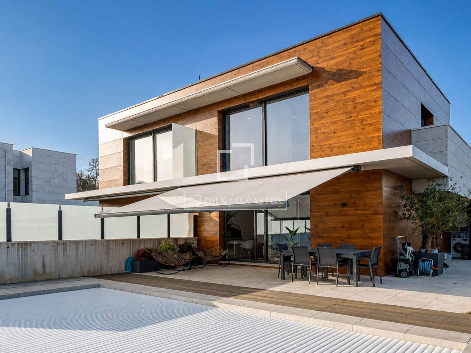 3 soverom Villa til salgs i Donostia-San Sebastian med svømmebasseng garasje - € 1 600 000 (Ref: 9832724)