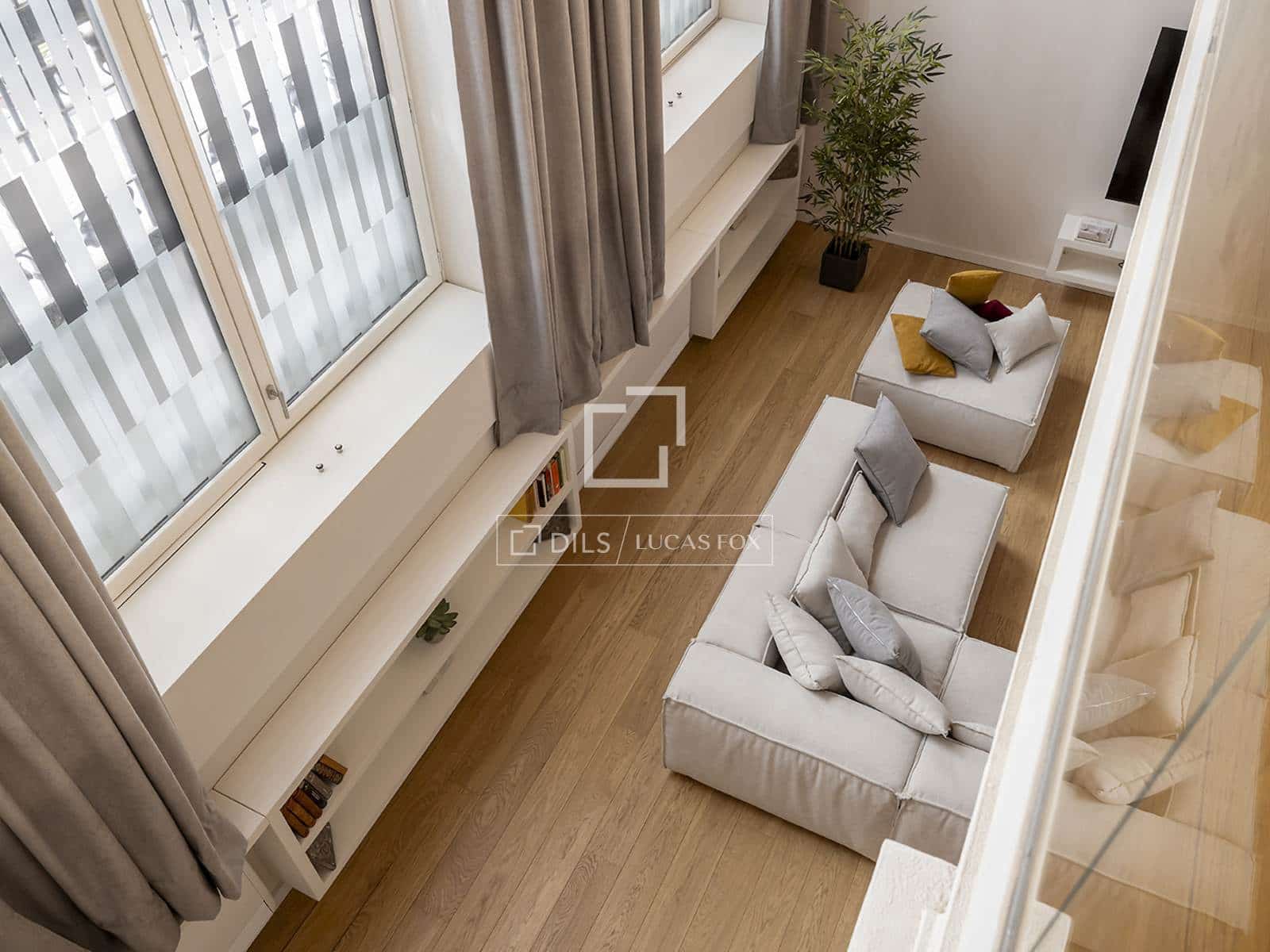 Apartment for rent in Barcelona city with pool - € 6,500 (Ref: 9832853)