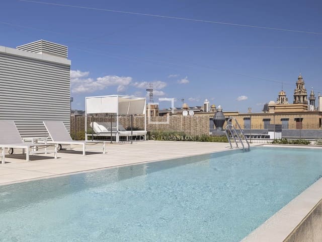 Lejlighed til leje i Barcelona by med swimmingpool - € 6.500 (Ref: 9832853)
