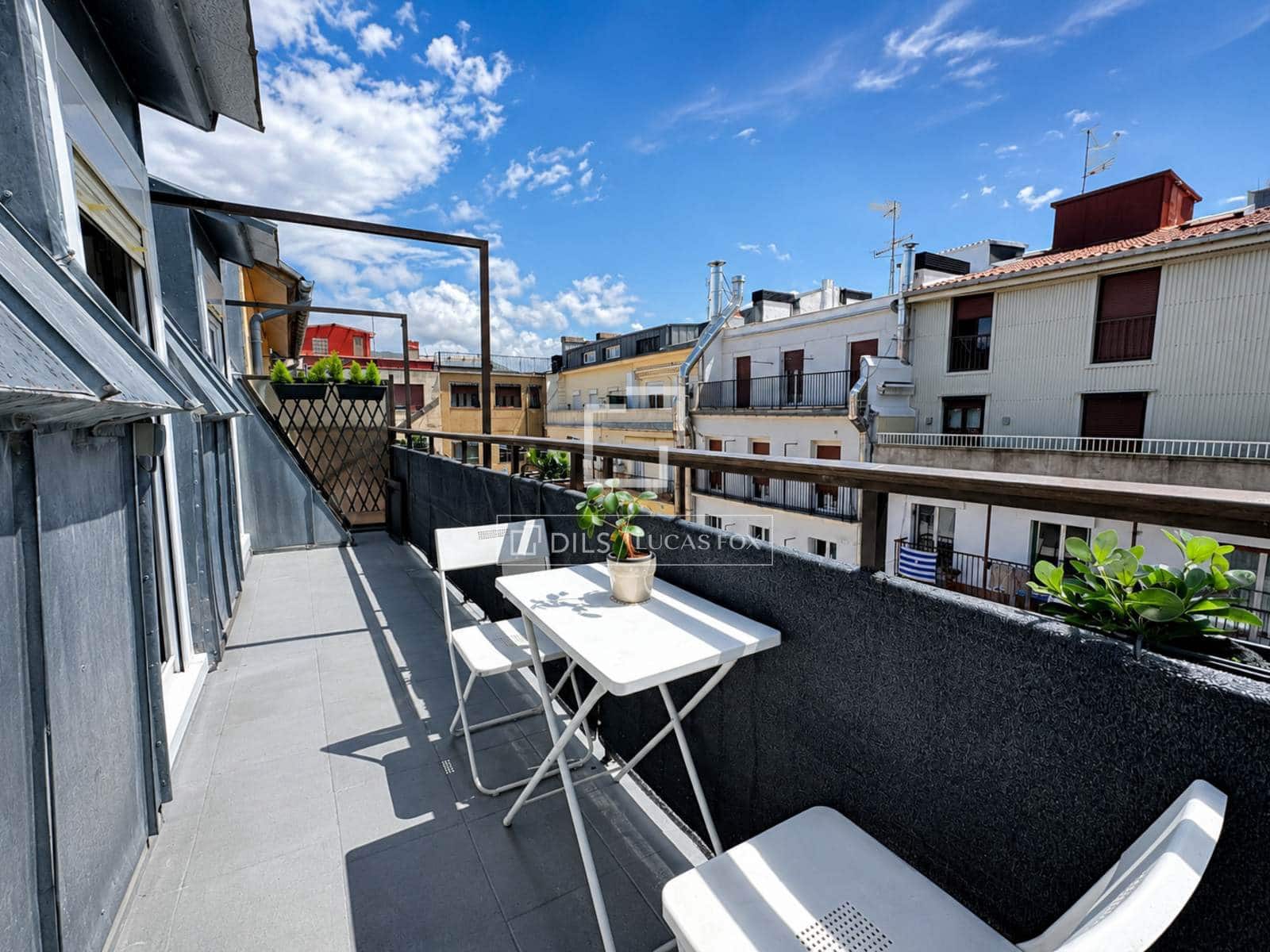 2 soverom Leilighet til salgs i Donostia-San Sebastian - € 745 000 (Ref: 9833009)