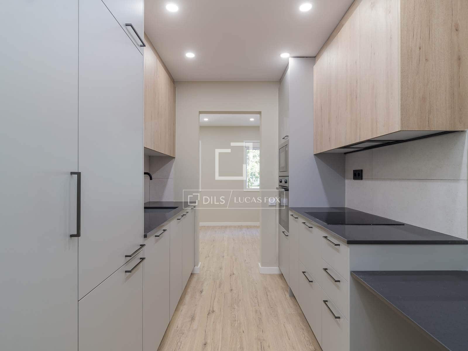 2 sypialnia Apartament na sprzedaż w Miasto Barcelona - 370 000 € (Ref: 9833010)