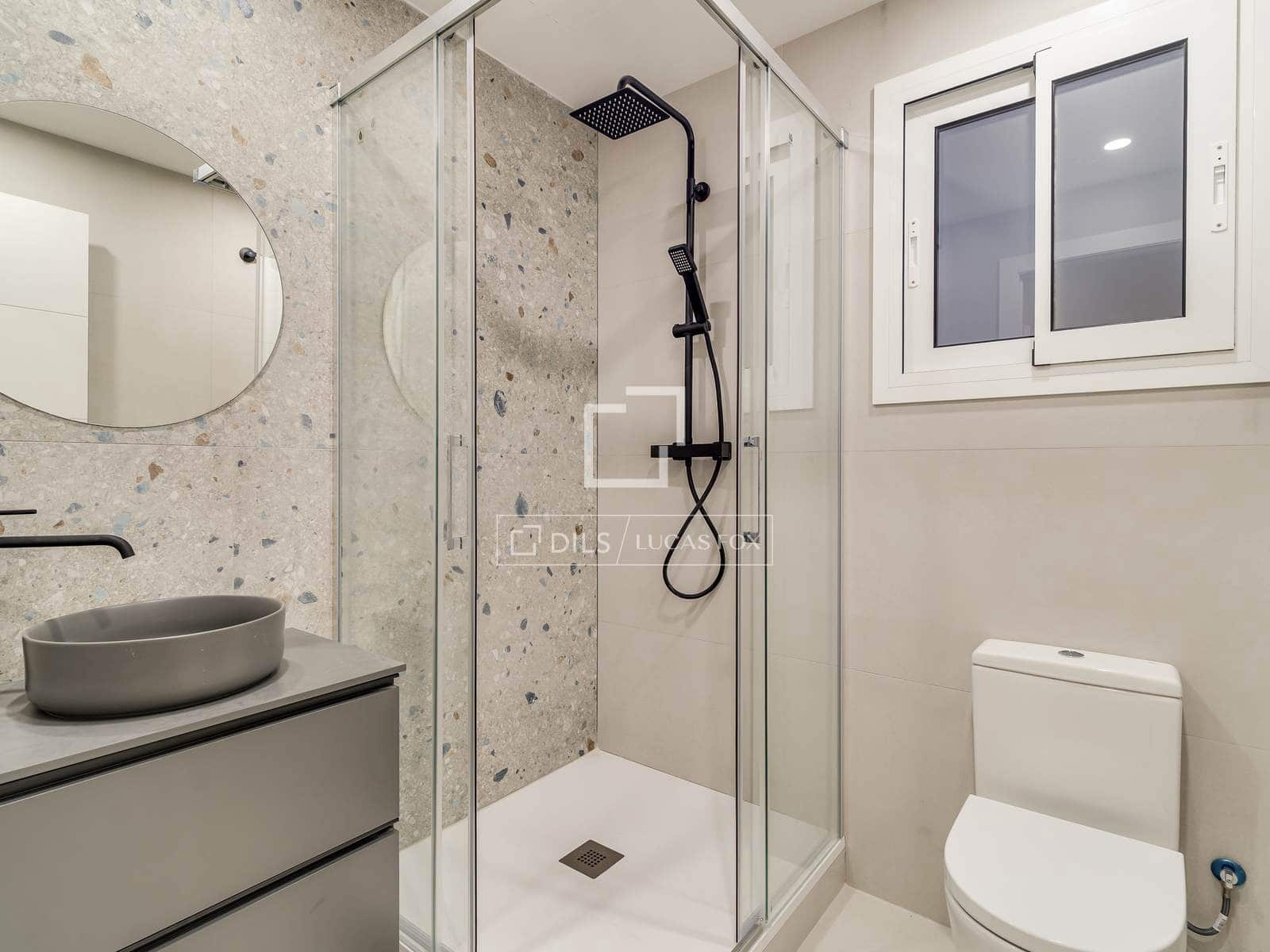 2 sypialnia Apartament na sprzedaż w Miasto Barcelona - 370 000 € (Ref: 9833010)