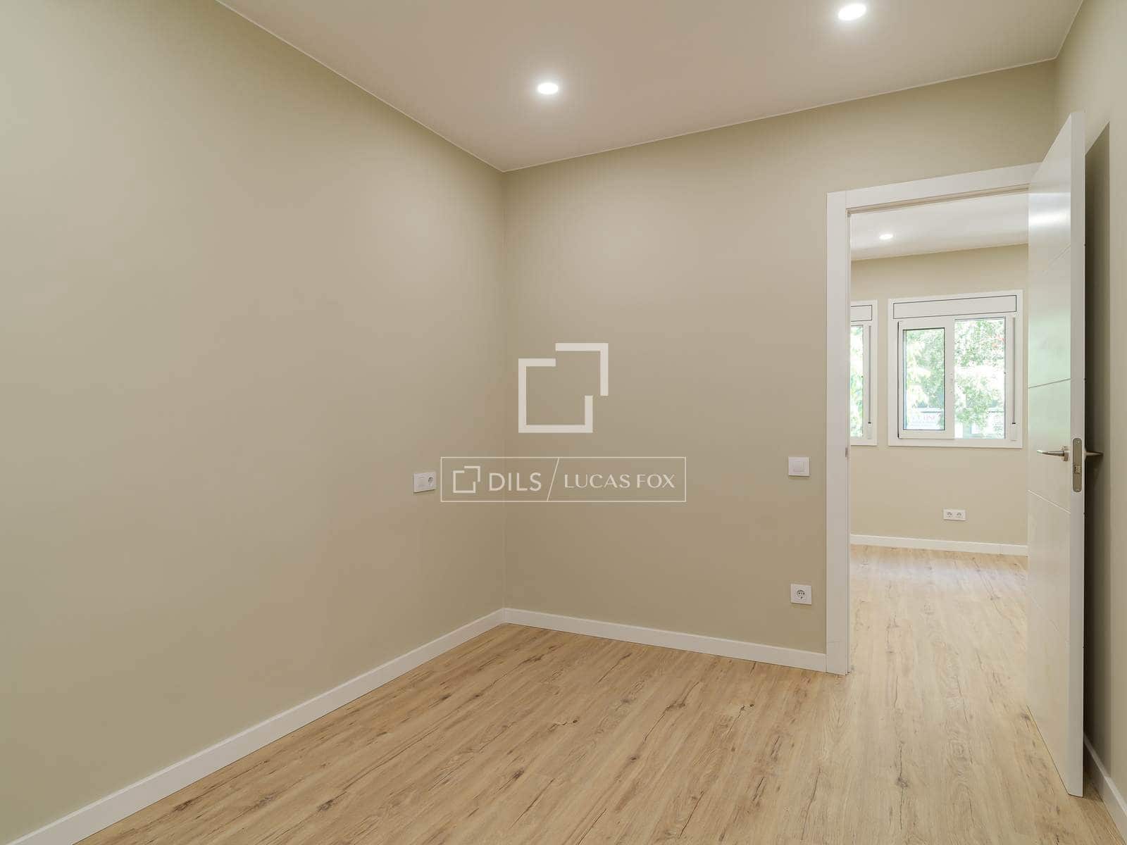 2 sypialnia Apartament na sprzedaż w Miasto Barcelona - 370 000 € (Ref: 9833010)