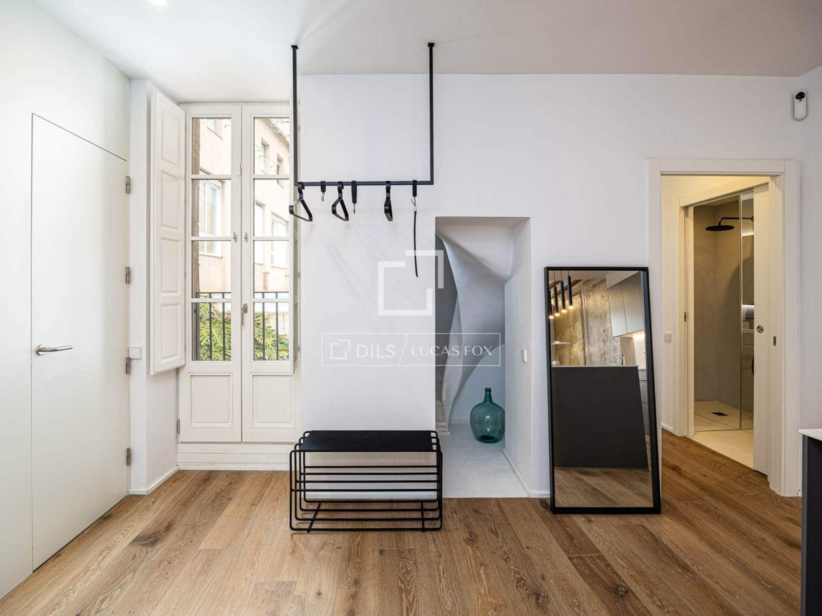 2 slaapkamer Appartement te huur in Barcelona stad met zwembad - € 3.900 (Ref: 9834215)
