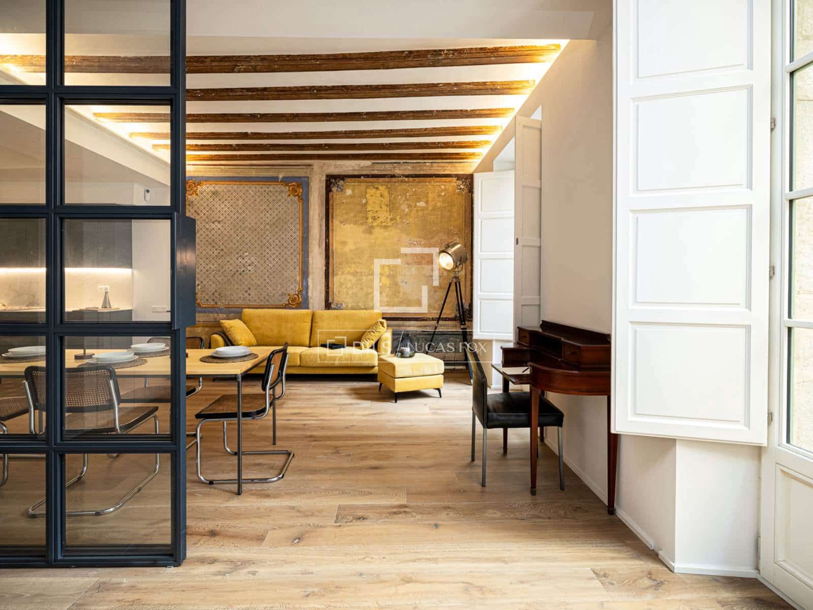 2 slaapkamer Appartement te huur in Barcelona stad met zwembad - € 3.900 (Ref: 9834215)