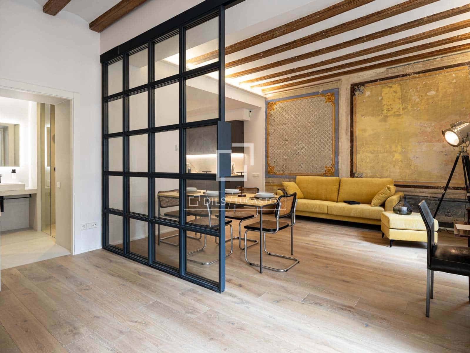 2 slaapkamer Appartement te huur in Barcelona stad met zwembad - € 3.900 (Ref: 9834215)