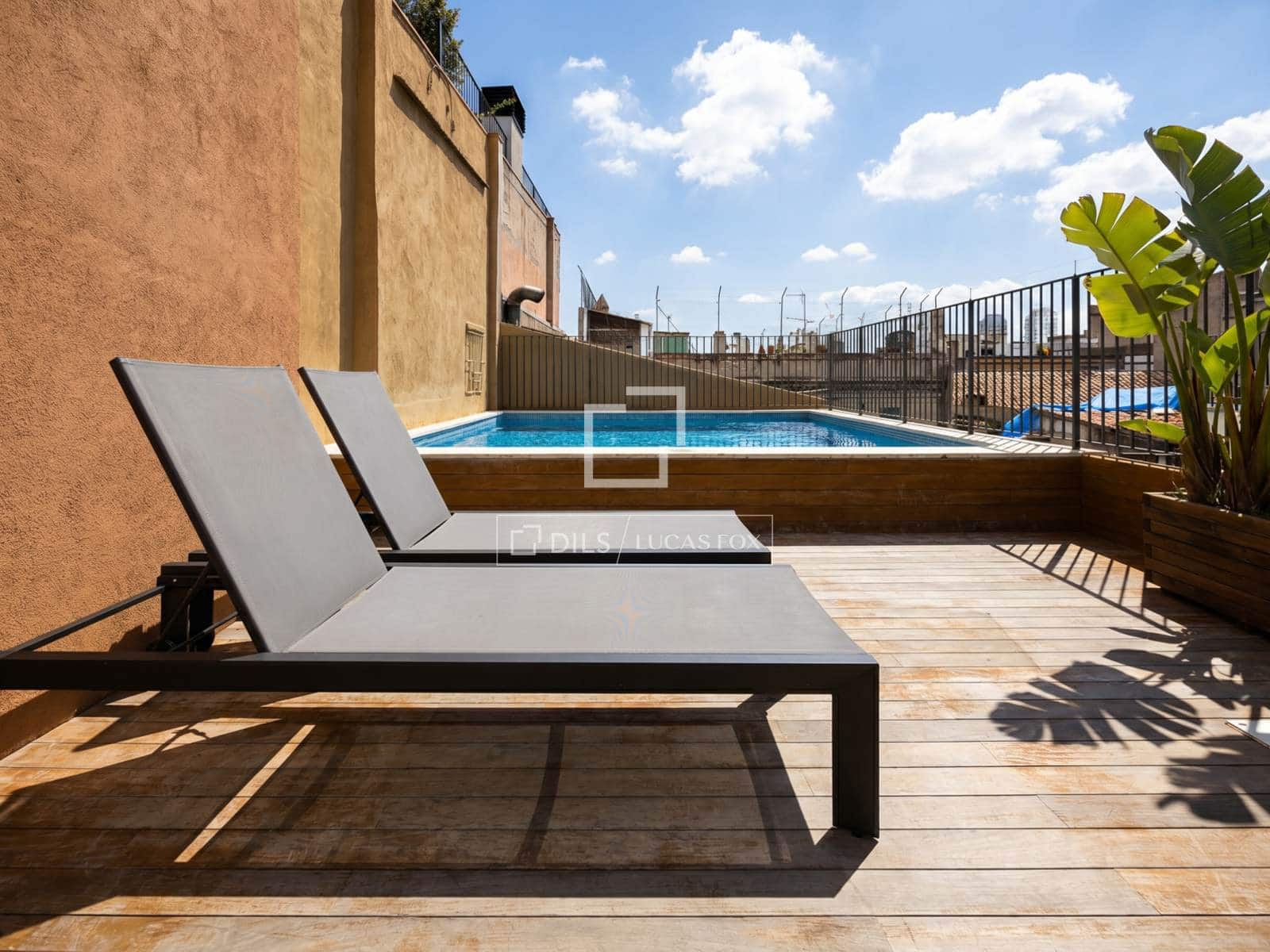 2 slaapkamer Appartement te huur in Barcelona stad met zwembad - € 3.900 (Ref: 9834215)