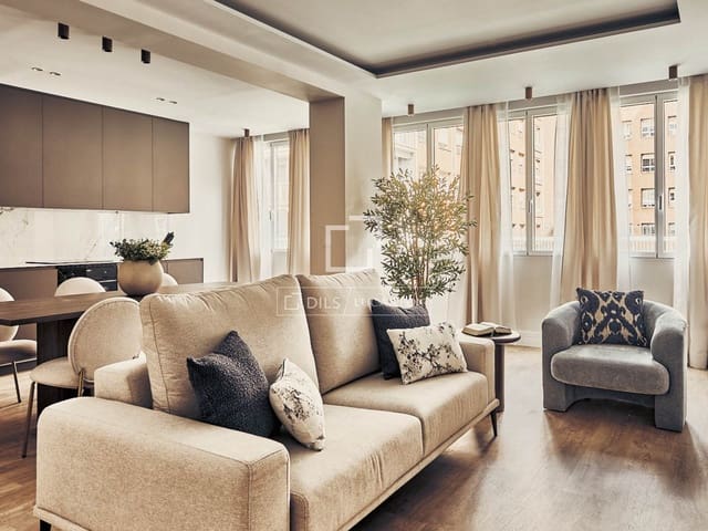 3 soveværelse Lejlighed til salg i Lista, Madrid by - € 1.699.000 (Ref: 9834216)