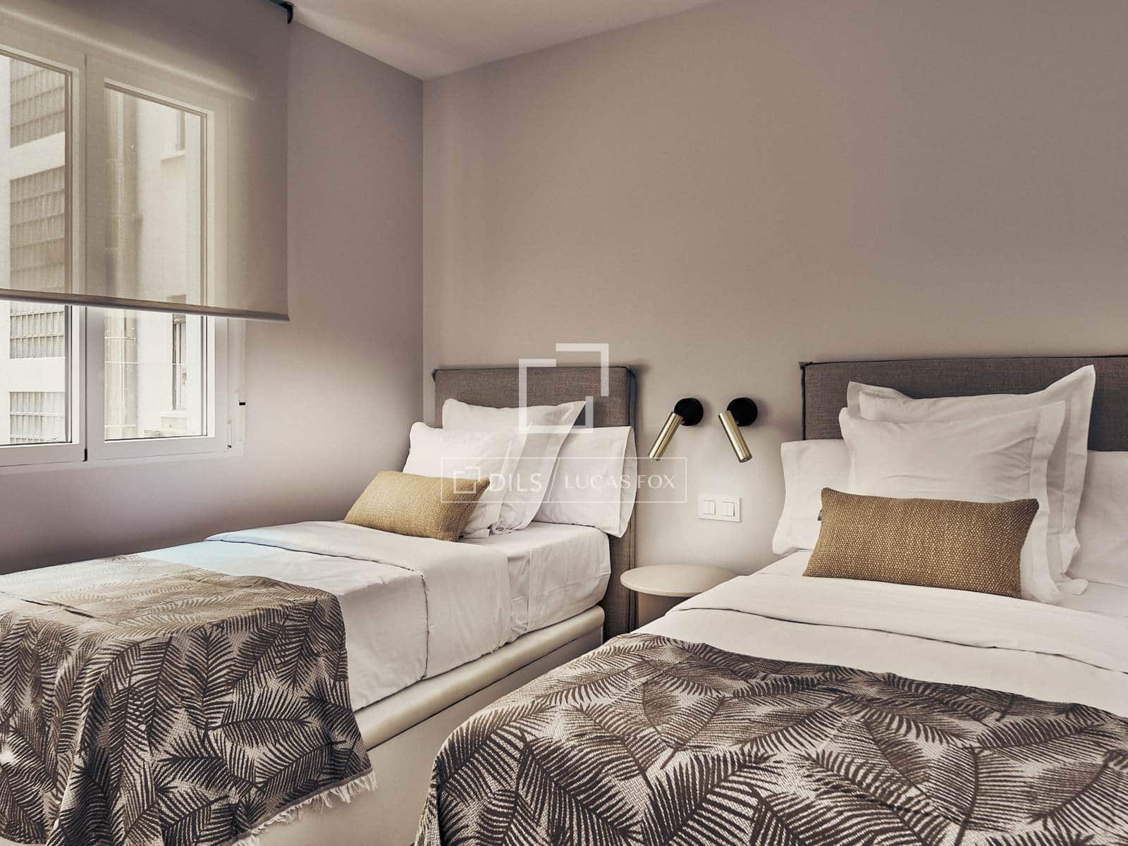 3 soveværelse Lejlighed til salg i Madrid by - € 1.699.000 (Ref: 9834216)
