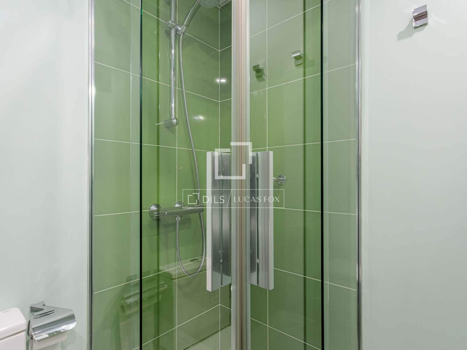 Apartment for rent in Madrid city - € 1,550 (Ref: 9834218)