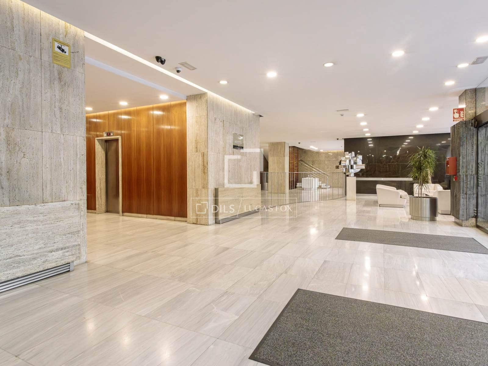 Apartment for rent in Madrid city - € 1,550 (Ref: 9834218)