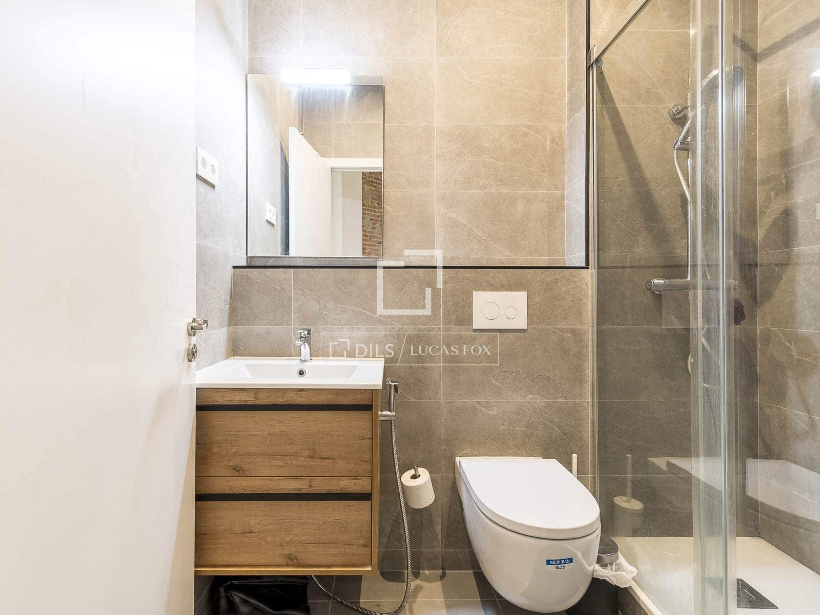 3 bedroom Apartment for sale in Barcelona city - € 725,000 (Ref: 9834537)