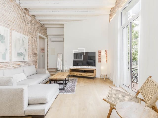 3 bedroom Apartment for sale in Barcelona city - € 725,000 (Ref: 9834537)