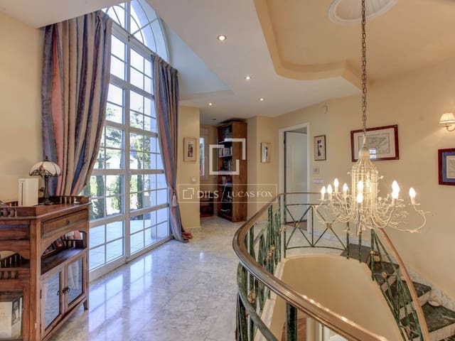 7 quarto Moradia para venda em Madrid cidade com piscina garagem - 2 750 000 € (Ref: 9834538)
