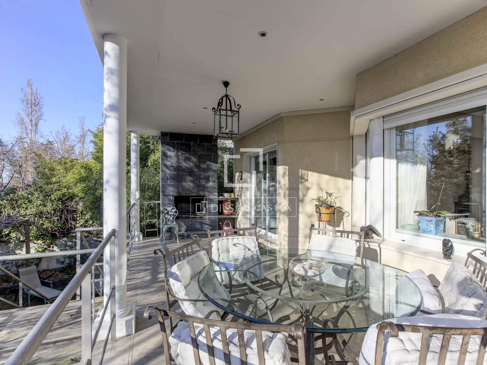 7 bedroom Villa for sale in Madrid city with pool garage - € 2,750,000 (Ref: 9834538)