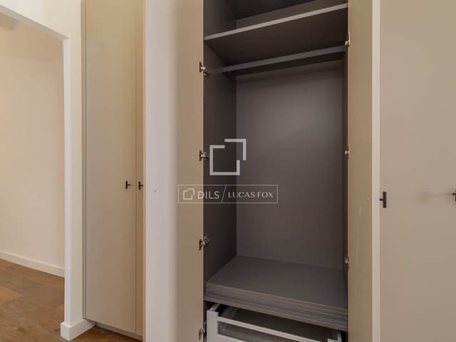 2 sypialnia Apartament na sprzedaż w Miasto Barcelona - 585 000 € (Ref: 9834646)