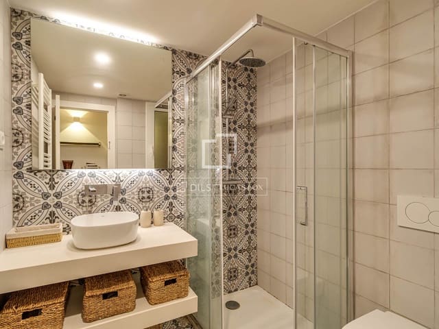 3 camera da letto Appartamento in vendita in Barcelona città - 550.000 € (Rif: 9834647)