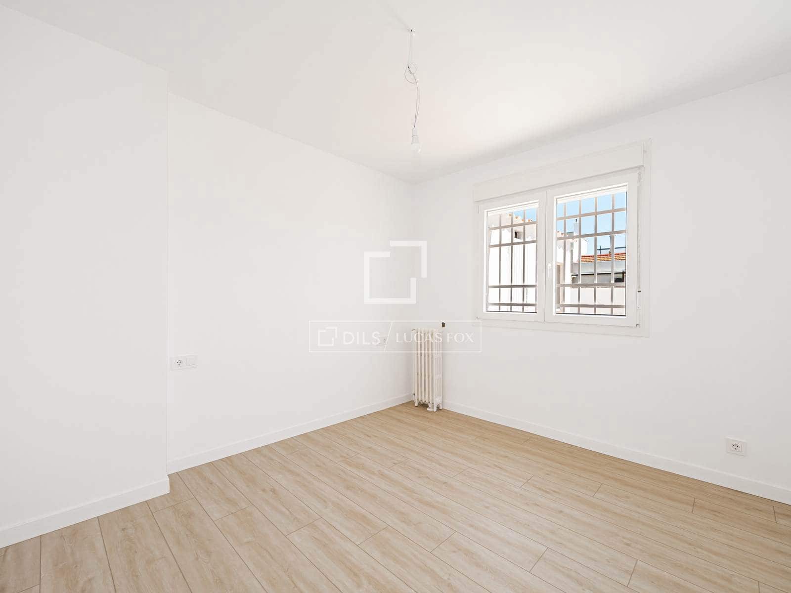 4 bedroom Penthouse for sale in Madrid city - € 1,600,000 (Ref: 9834648)