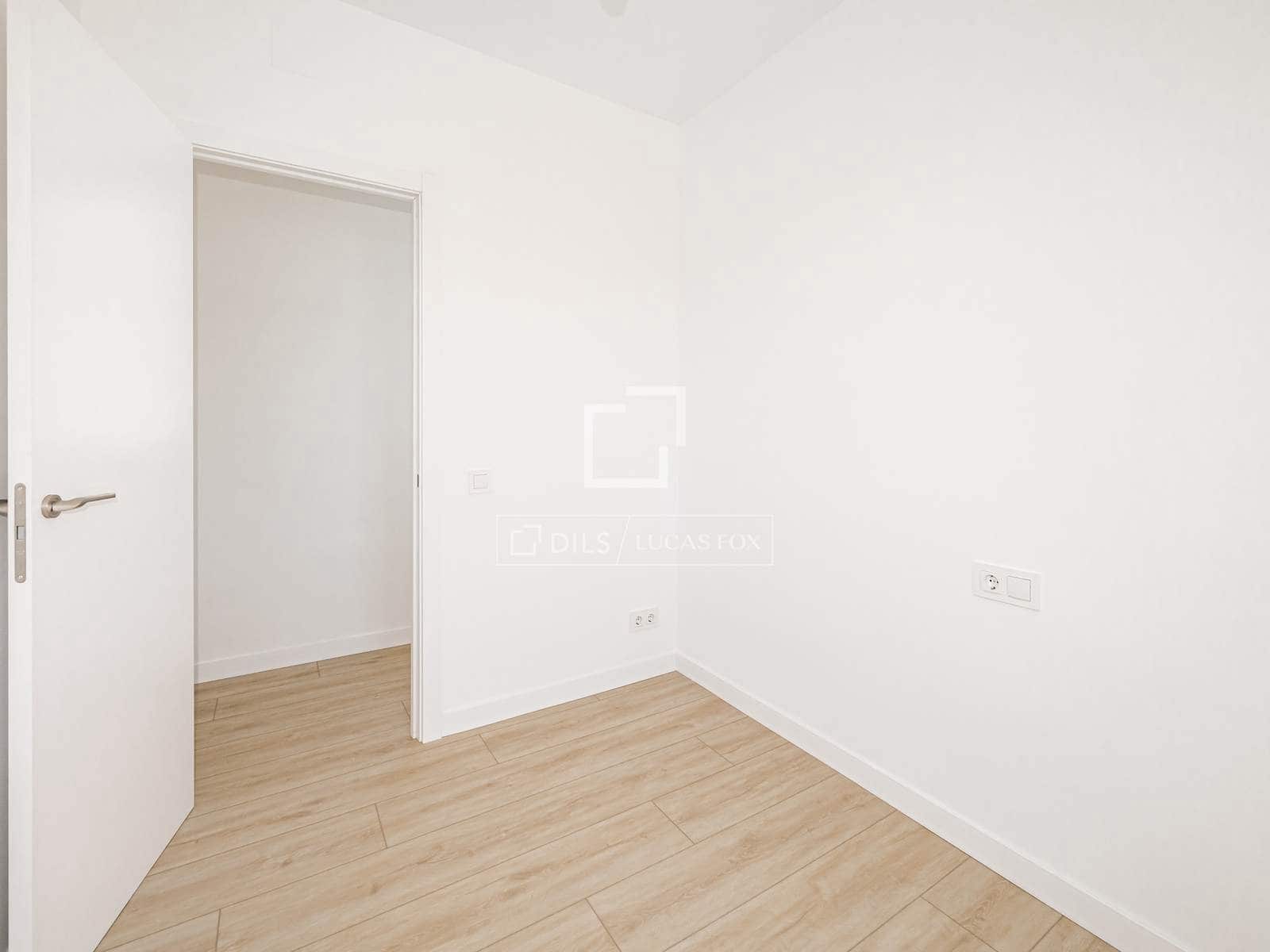4 bedroom Penthouse for sale in Madrid city - € 1,600,000 (Ref: 9834648)