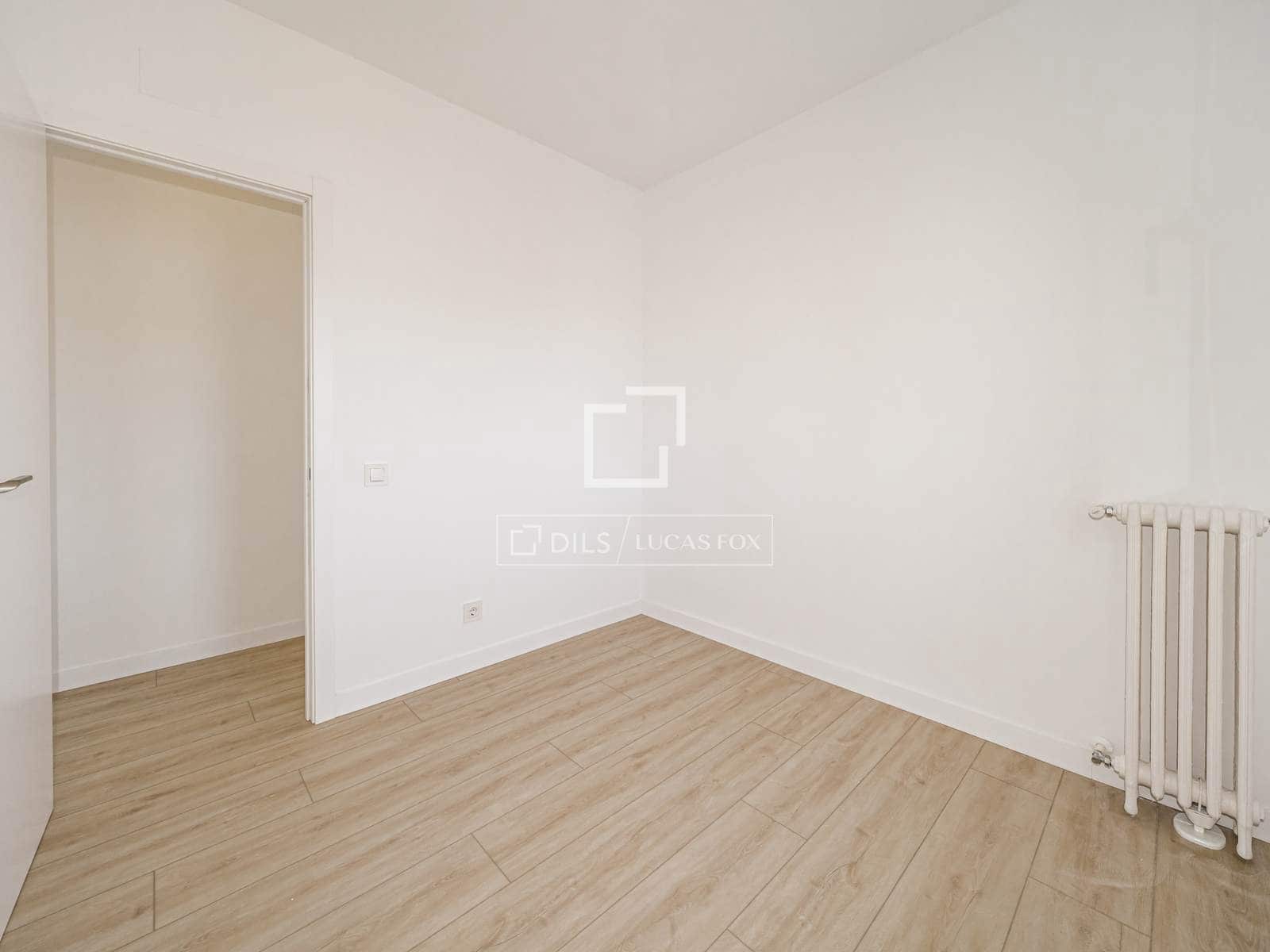4 bedroom Penthouse for sale in Madrid city - € 1,600,000 (Ref: 9834648)