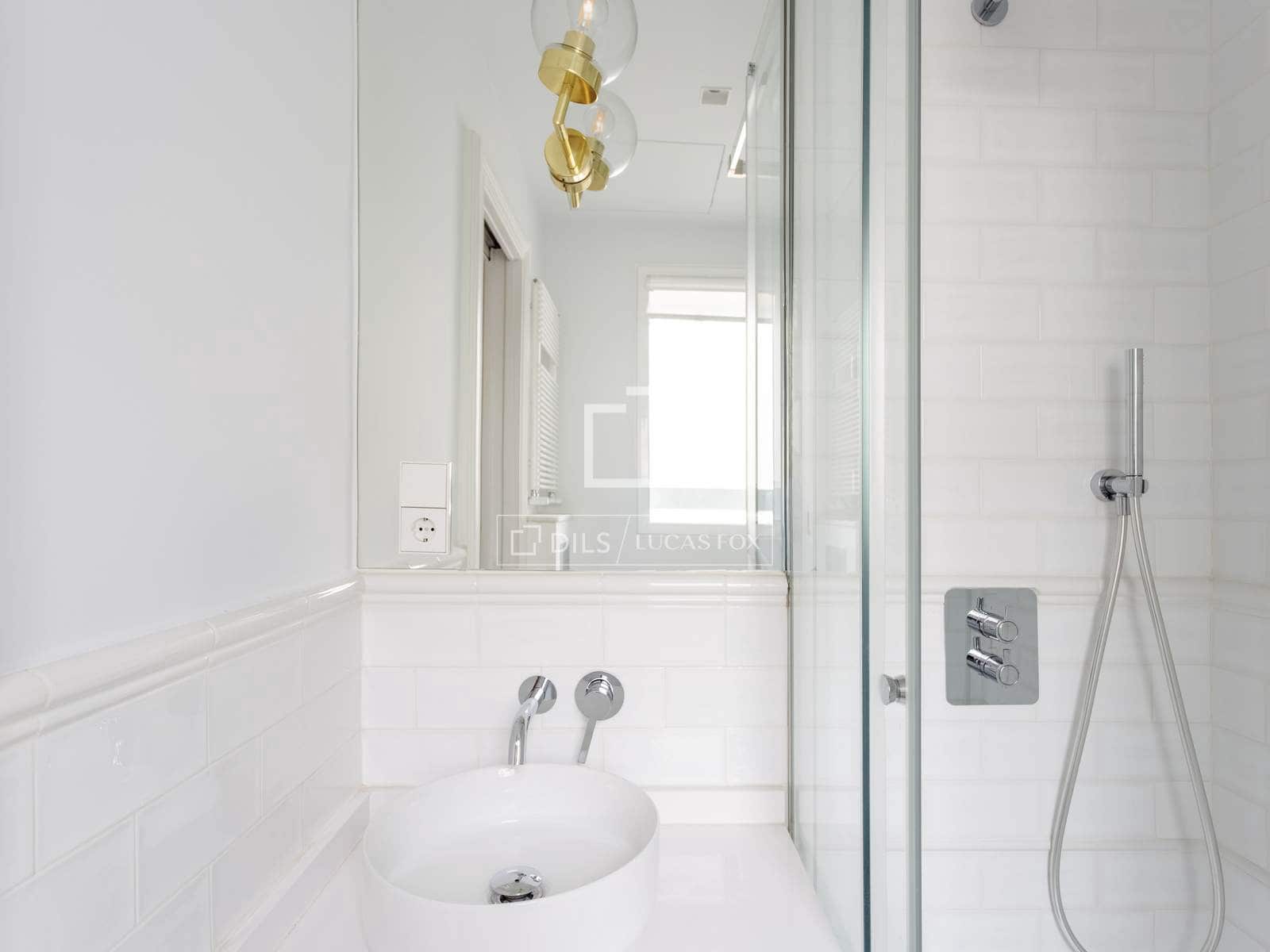 4 soveværelse Penthouse til leje i Madrid by - € 14.500 (Ref: 9834649)