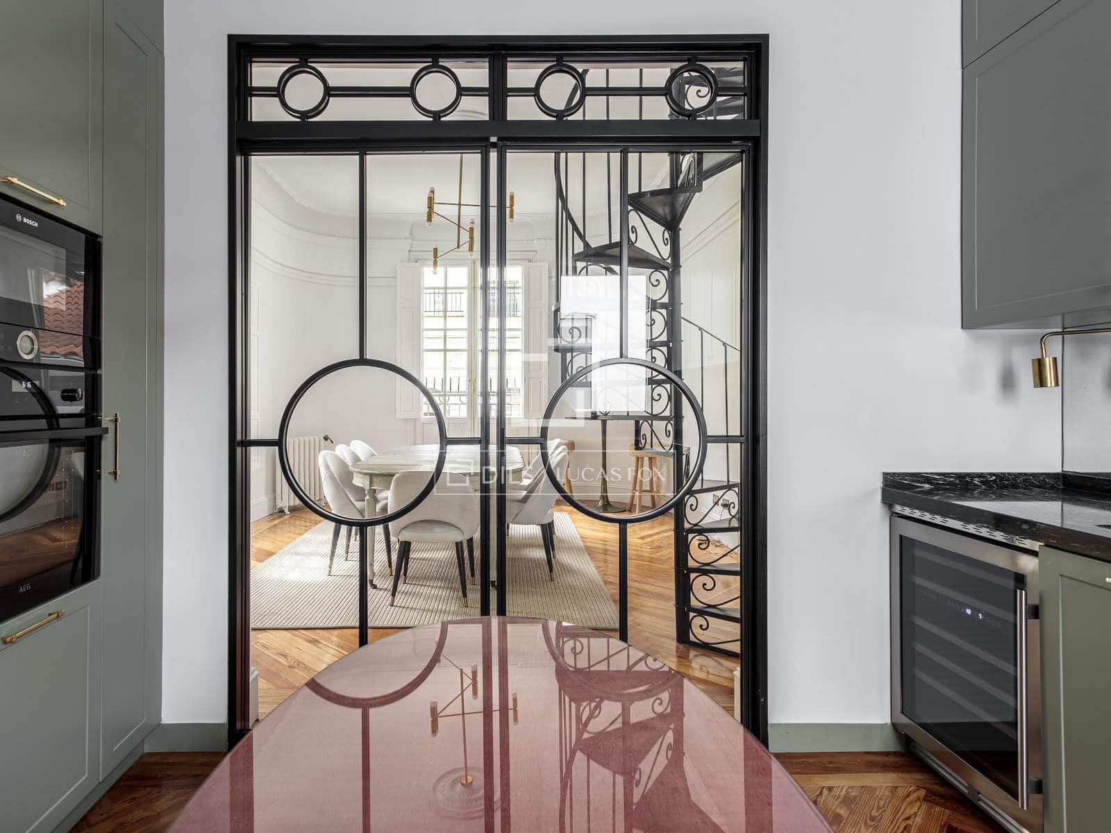 4 soveværelse Penthouse til leje i Madrid by - € 14.500 (Ref: 9834649)