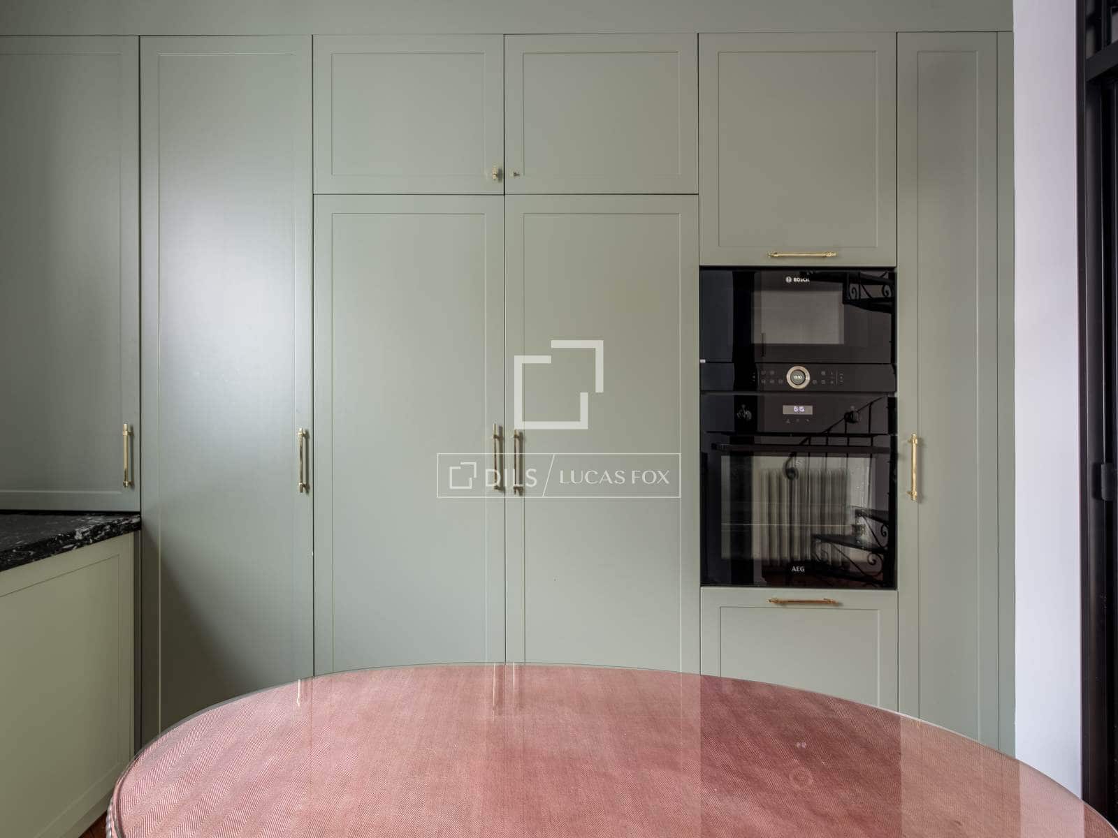 4 soveværelse Penthouse til leje i Madrid by - € 14.500 (Ref: 9834649)