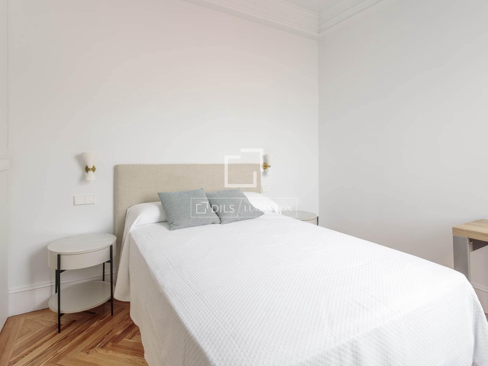 4 soveværelse Penthouse til leje i Madrid by - € 14.500 (Ref: 9834649)