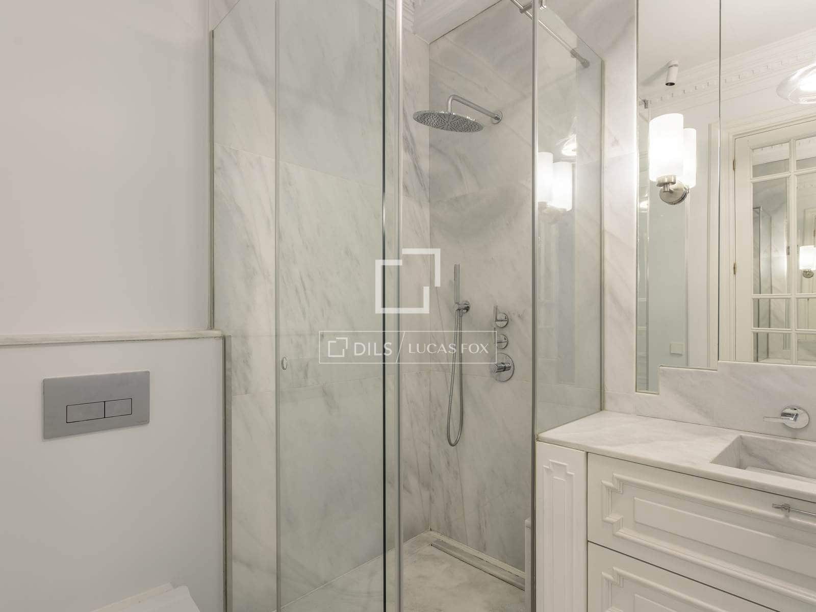4 soveværelse Penthouse til leje i Madrid by - € 14.500 (Ref: 9834649)