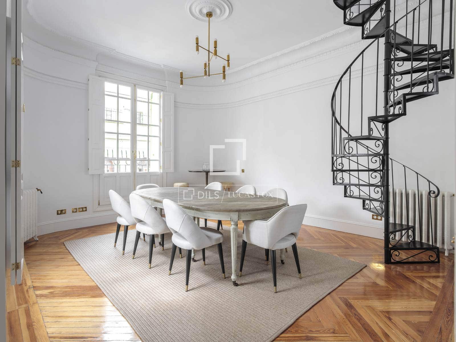 4 soveværelse Penthouse til leje i Madrid by - € 14.500 (Ref: 9834649)