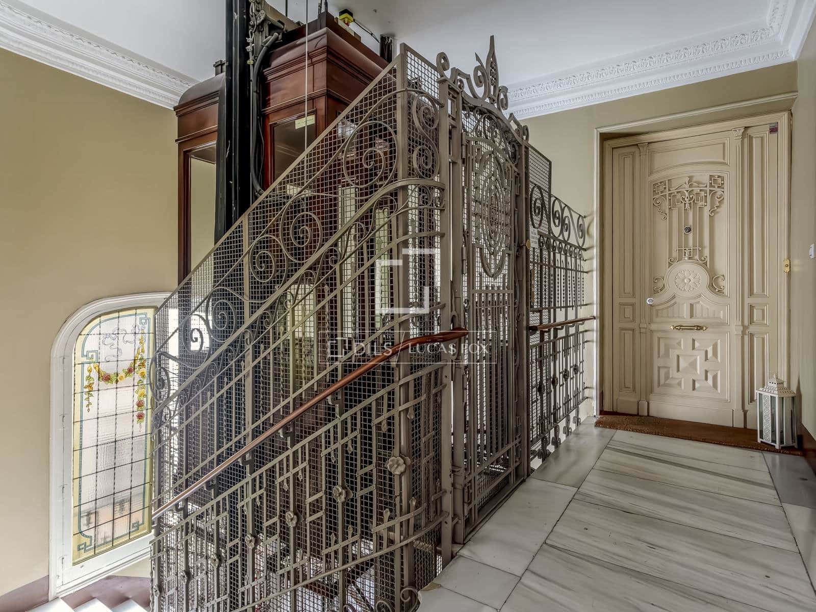 4 soveværelse Penthouse til leje i Madrid by - € 14.500 (Ref: 9834649)