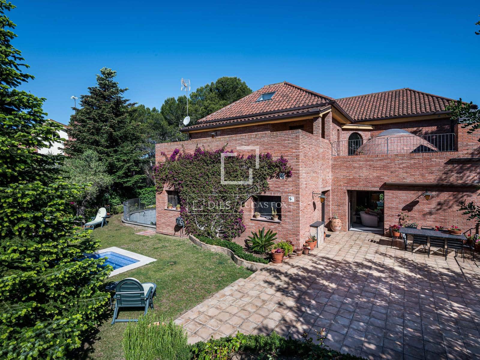 9 bedroom Villa for sale in Valldoreix with pool garage - € 1,890,000 (Ref: 9834650)
