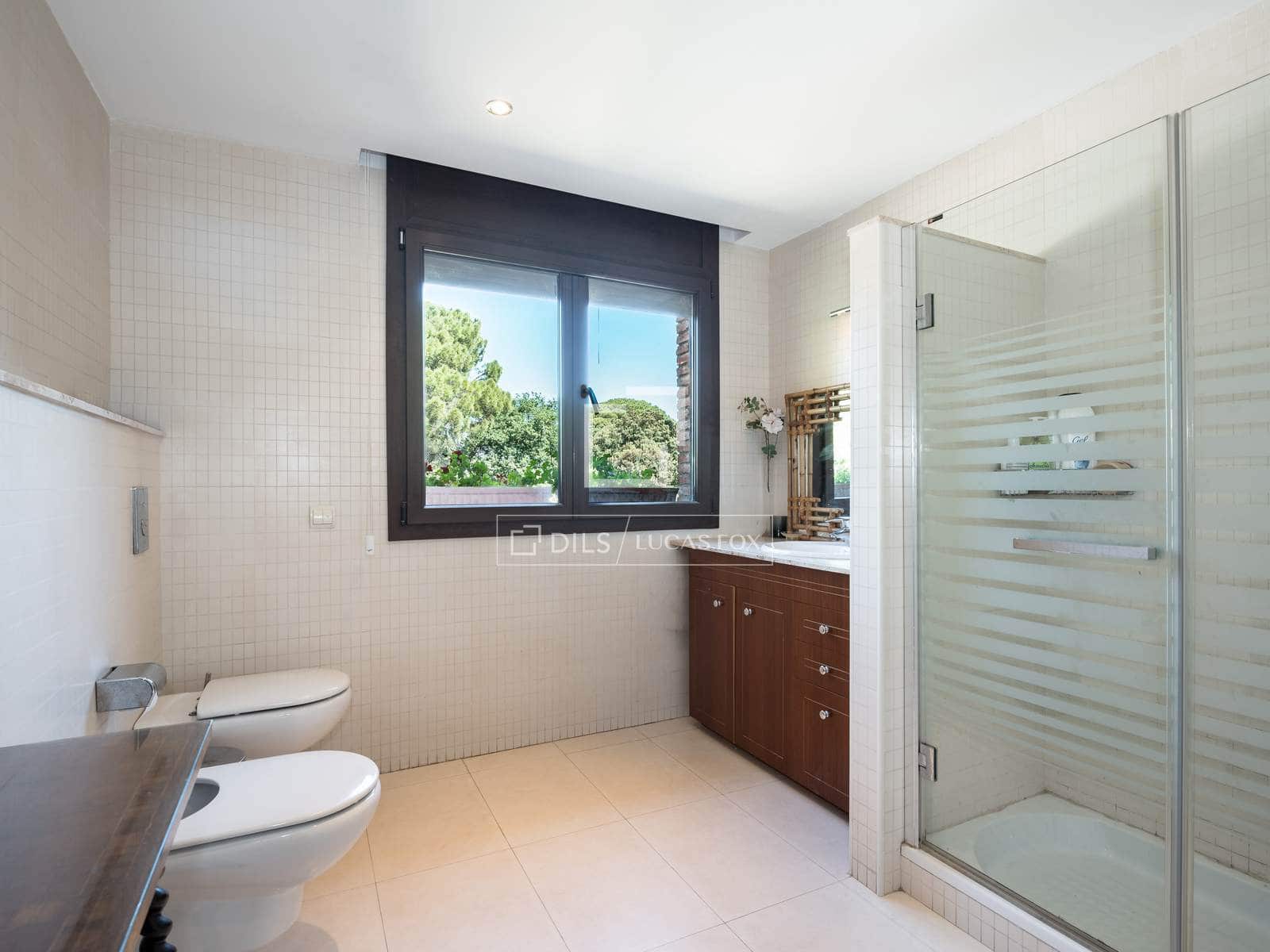 9 bedroom Villa for sale in Valldoreix with pool garage - € 1,890,000 (Ref: 9834650)