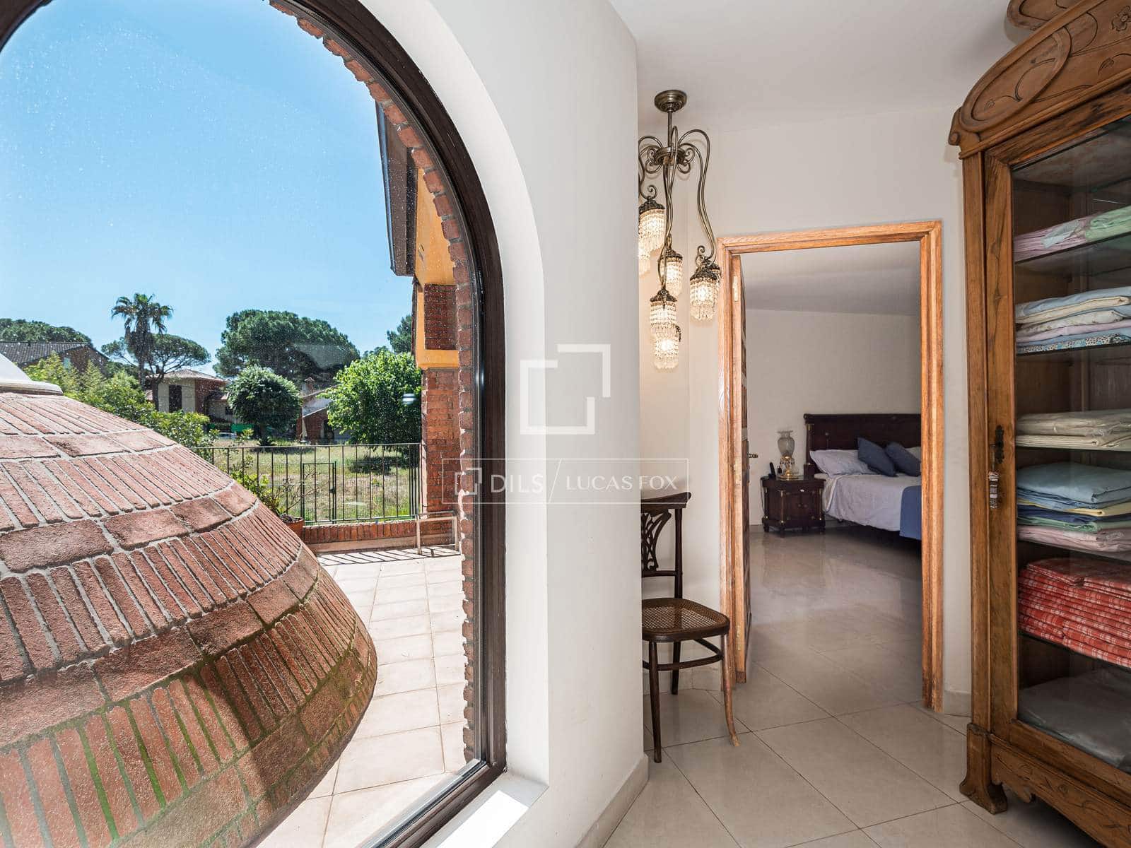 9 bedroom Villa for sale in Valldoreix with pool garage - € 1,890,000 (Ref: 9834650)